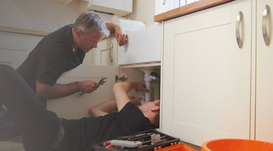 Professional burst pipe repair services in Brackettville, TX